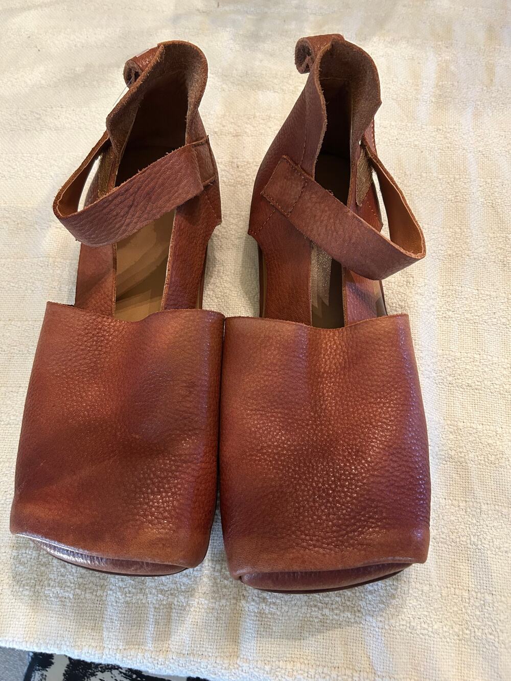 Dwarves Shoes Brown Soft Leather Square Toe Sandals Size 39EU 9 US